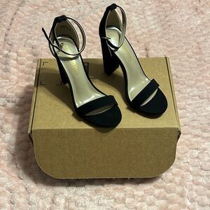 Dream Pairs Black Strappy Heels
